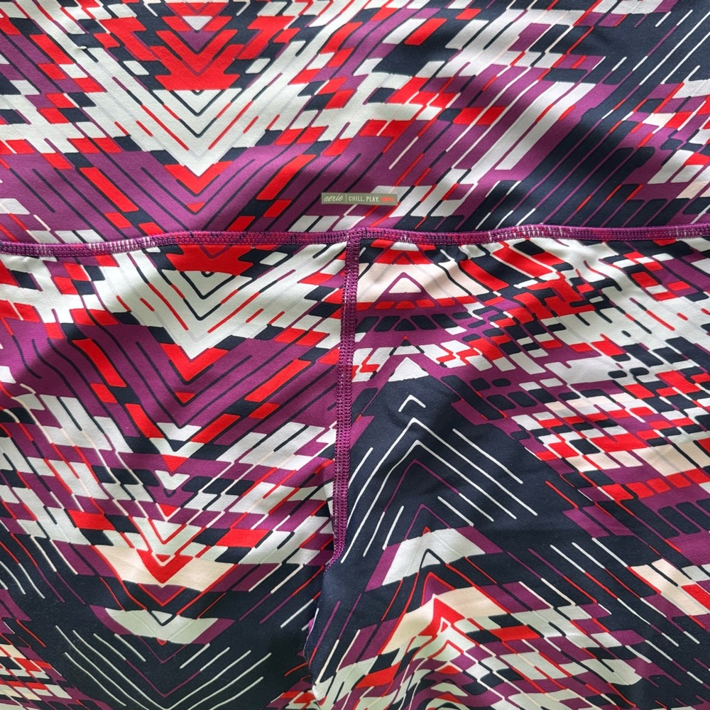 aerie Leggings - SIZE L - Picture 4 of 5